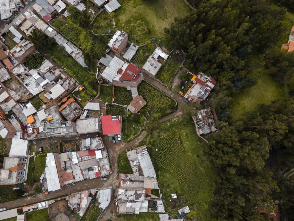 Amazing Huaraz Bed & Breakfast Exterior photo