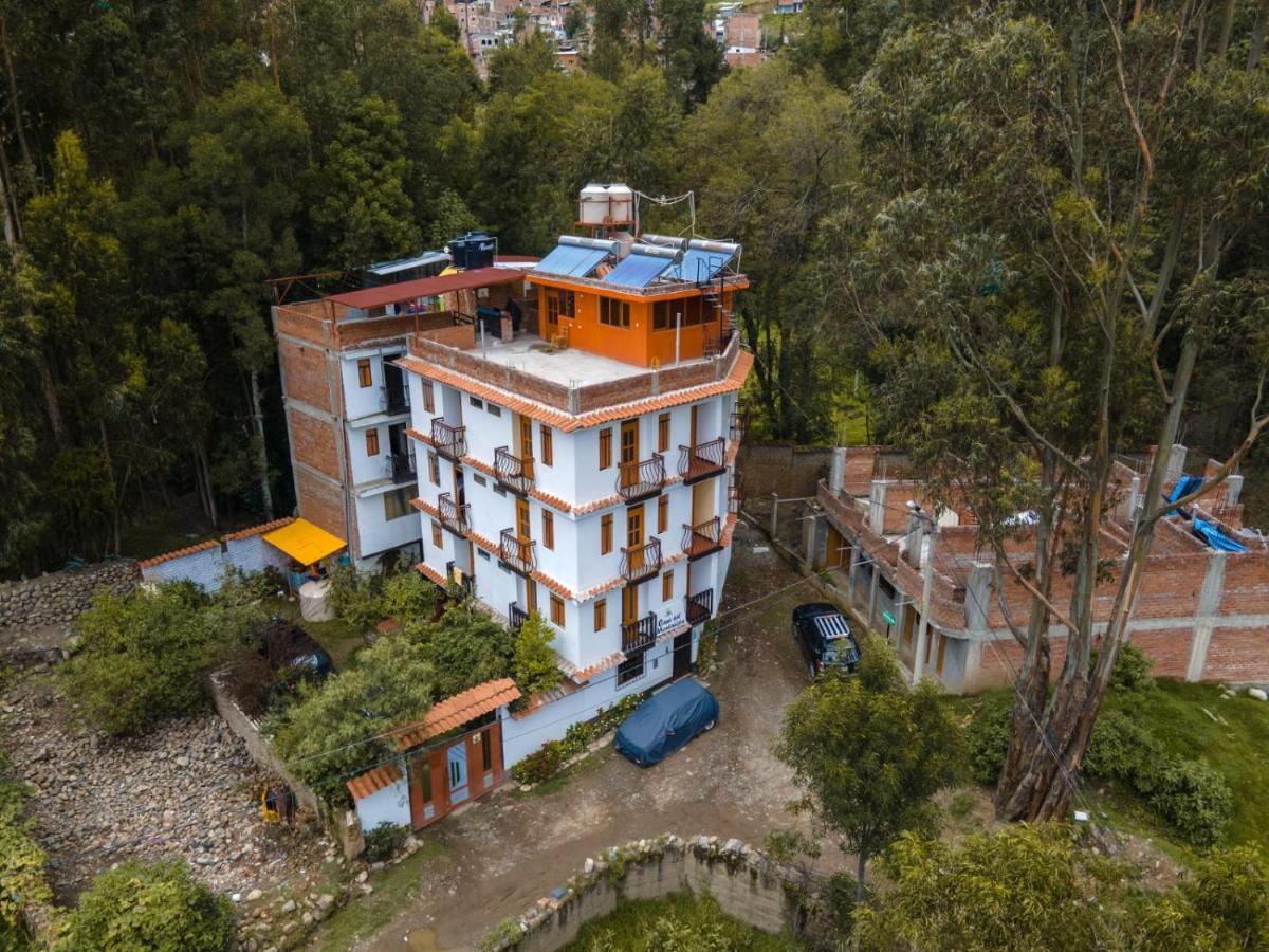 Amazing Huaraz Bed & Breakfast Exterior photo