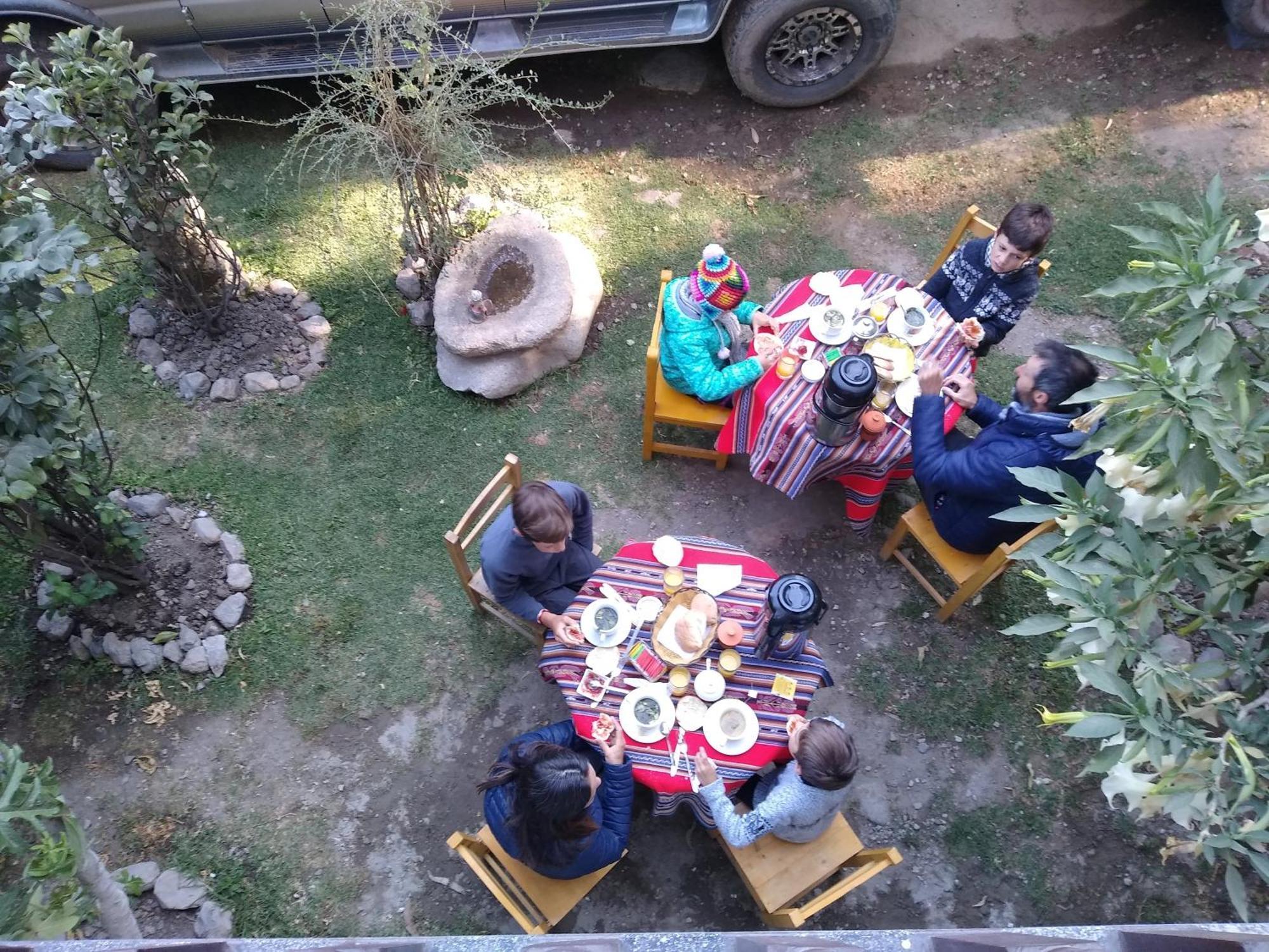Amazing Huaraz Bed & Breakfast Exterior photo
